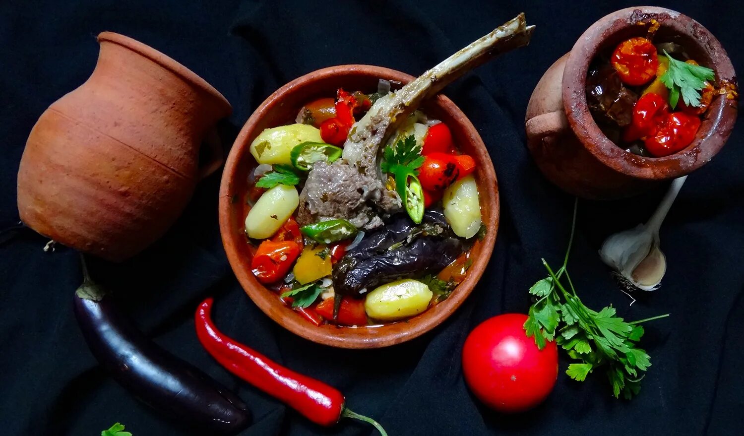 дамлама с бараниной. капуста с мясом в духовке. блюдо в казане с капустой. блюдо домляма. дымлама узбекская.