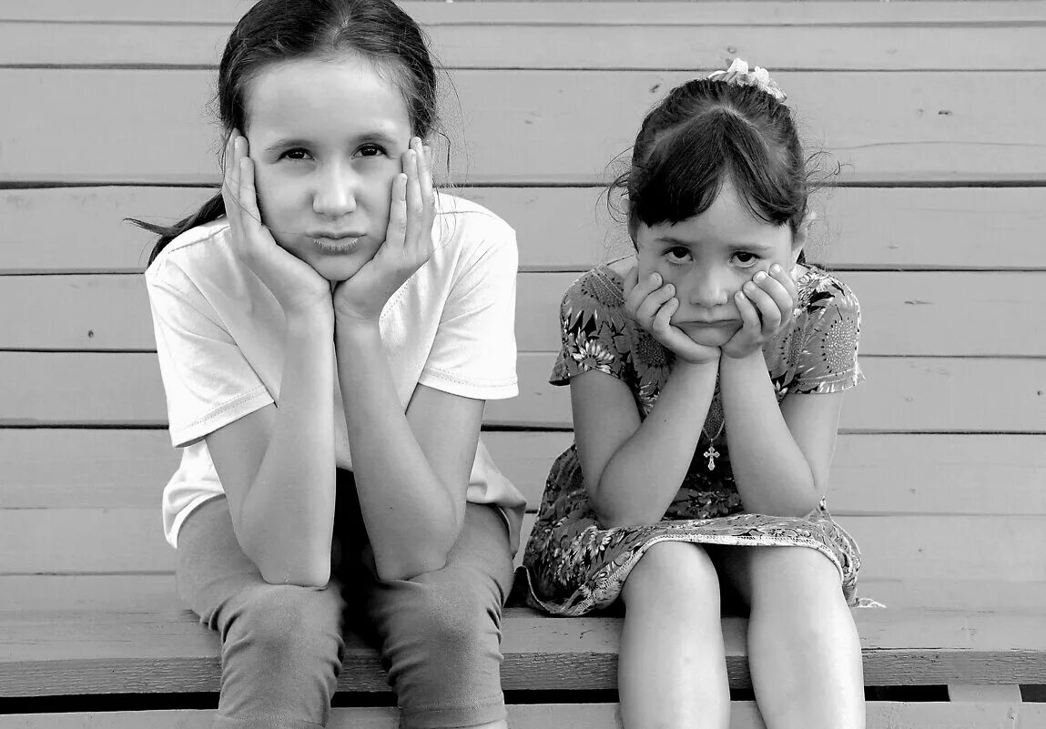 сестры олсен двое я и моя тень. мэри-кейт и эшли олсен в детстве. жил с двумя сестрами. мэри-кейт олсен близняшки. близняшки олсен двое я и моя тень.