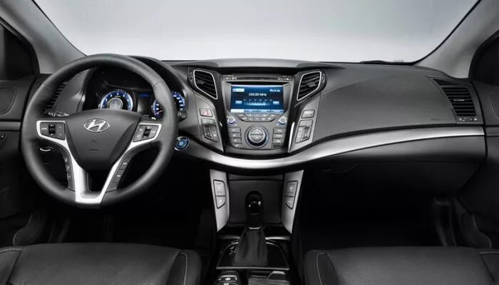 I 40 хендай фото Технические характеристики Hyundai i40: комплектации и модельного ряда Хендай на