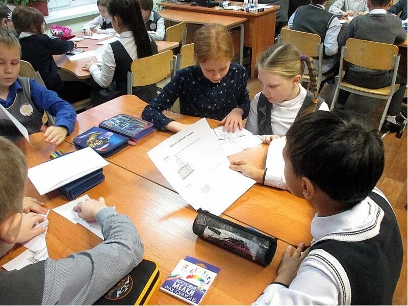 Директор 76 школы санкт-петербурга. 76 школа санкт. Школа 43 санкт-петербург. Школа 76 екатеринбург. 76 школа спб.