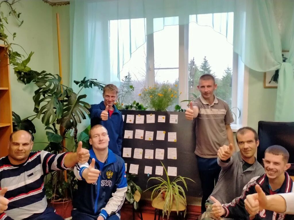 Детский дом дом-интернат для умственно-отсталых детей. Магадан 12 интернат. Сокольская школа-интернат вологодская область. Гагаринский интернат. Сокольский интернат.
