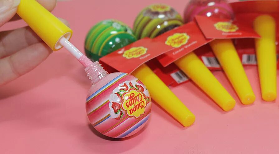 Chupa chups candy. Чупа Чупс Беби Фокс. Чупа Чупс манго танго. Помада Чупа Чупс. Блеск Чупа Чупс.