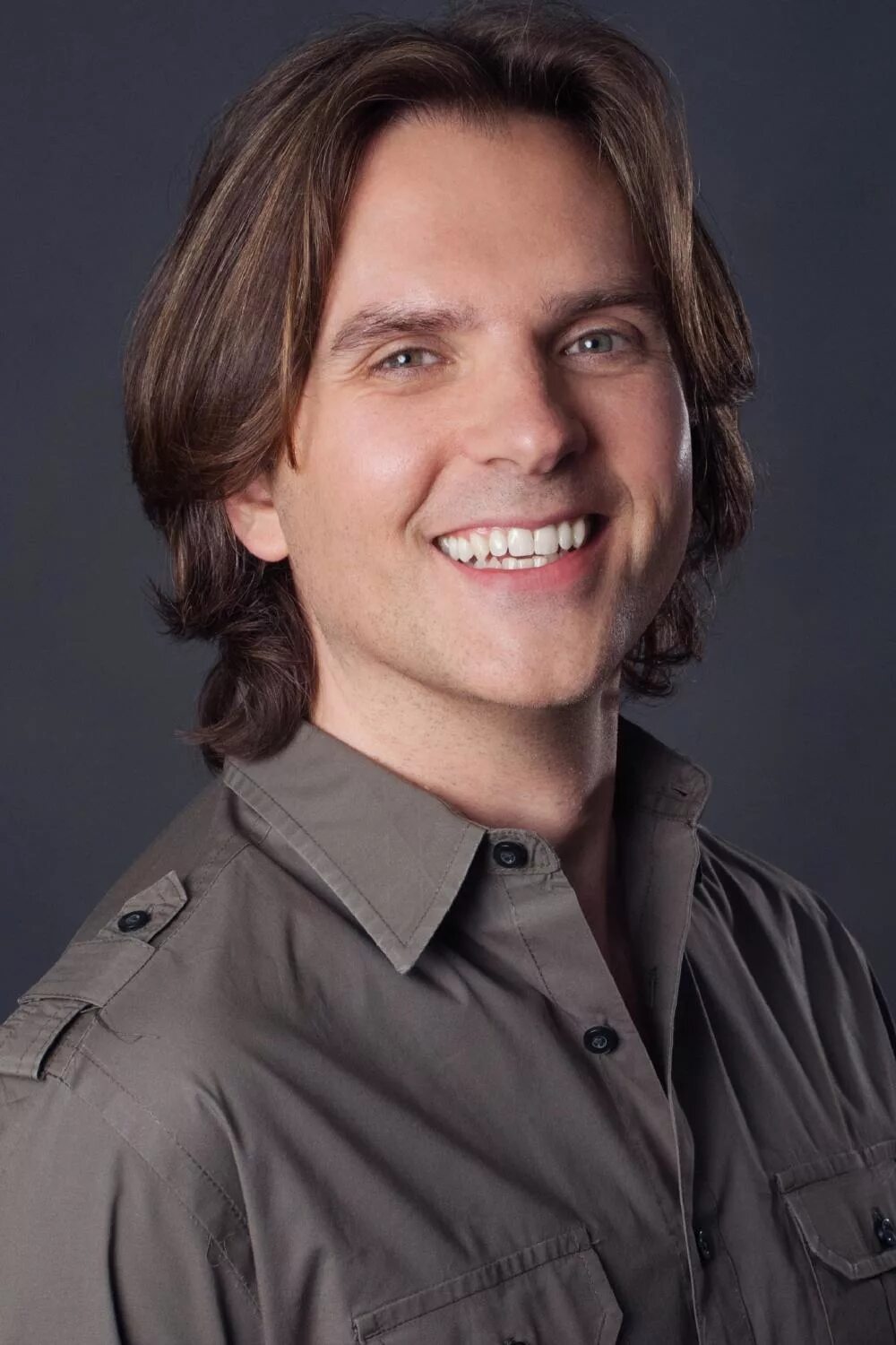 Байрон ховард и джаред буш. Том байрон актер. Байрон ховард и джаред буш. Байрон ховард bucky oryx-antlerson. Poole.