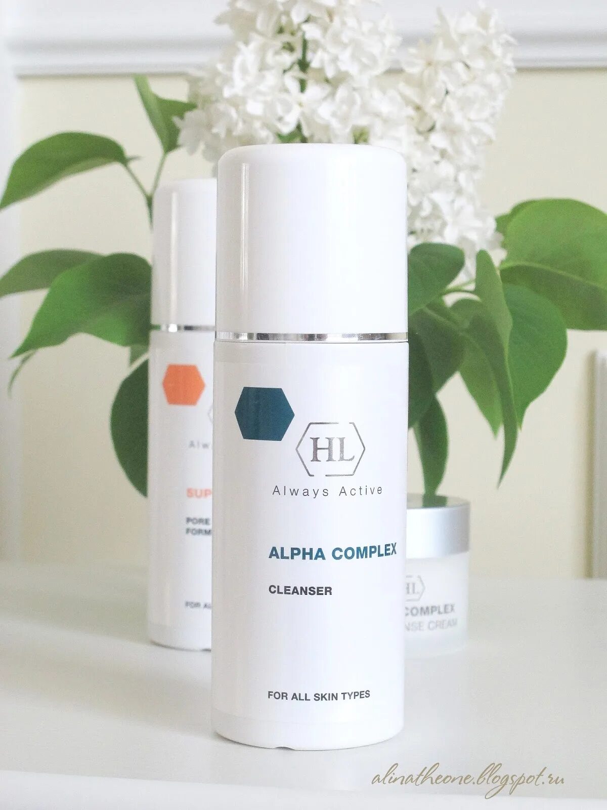 Холе ленд косметика. Холи ленд очиститель. Holy Land Альфа комплекс. Alpha Complex Cleanser 250. Holy Land косметика умывалка.