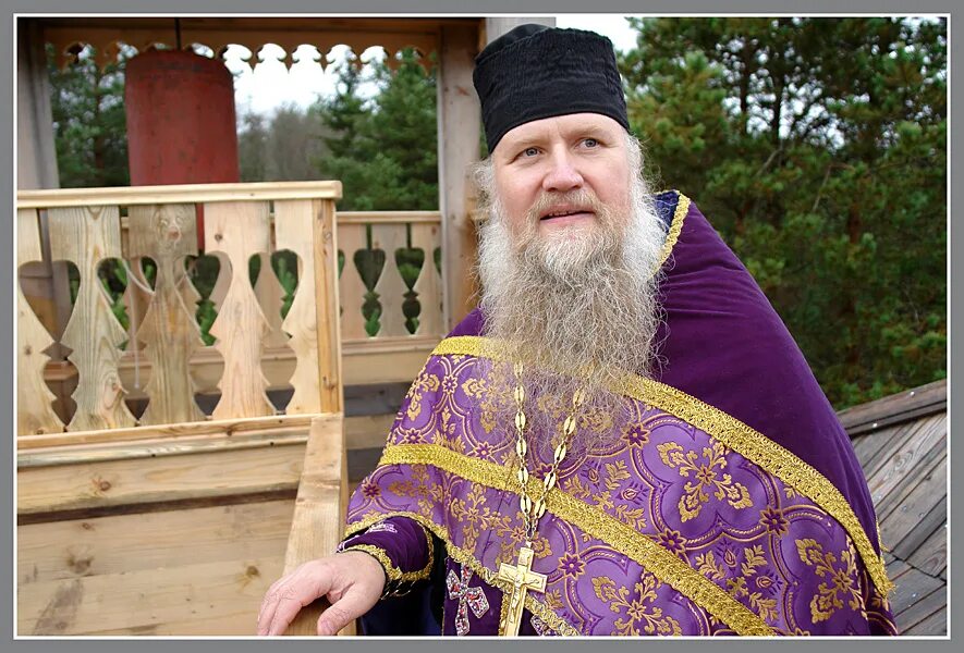 Священники павлово посадского благочиния. Сергиев посад лавра служители. Игумен иоанн самойлов. Александр колесников благочинный сергиев посад. Духовенство в лавре сергиев посад.