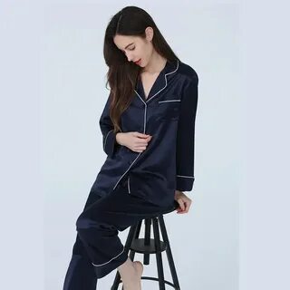 Эротикалық жібек пижамалар