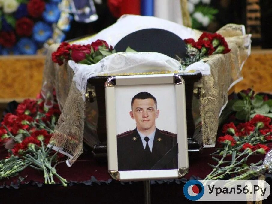 Юрий никулин в гробу фото В Саратове состоялось прощание с Жанной Никулиной