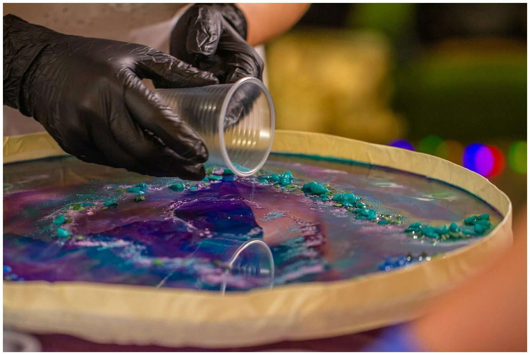 цветная эпоксидная смола. эпоксидная смола ресин арт. техника resin art эпоксидная смола. эпоксидная смола картины. эпоксидная смола ресин арт.