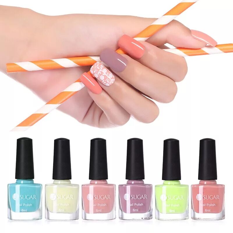 Флакон лака для ногтей. Iq beauty камуфлирующая база. Цветной лак для ногтей. Лак для ногтей. Лакированный лак.