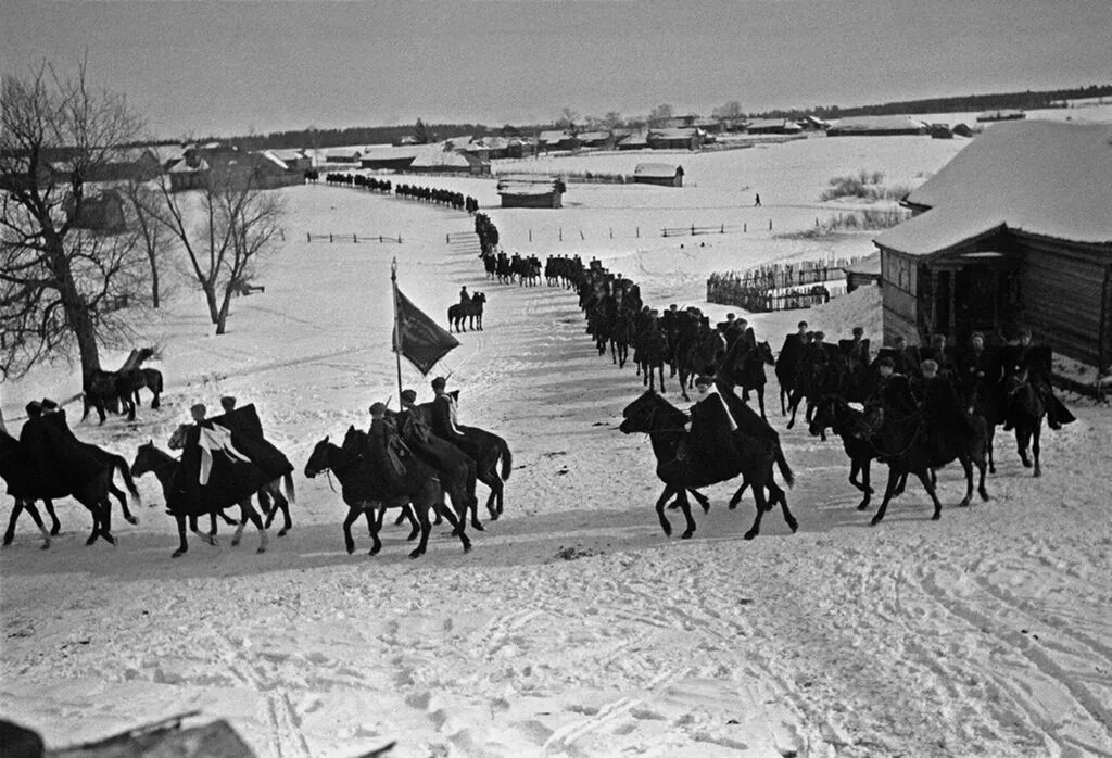 Лев доватор был кавалеристом. Конники генерала доватора 1941. казаки кавалерийского корпуса доватора. казаки генерала доватора.