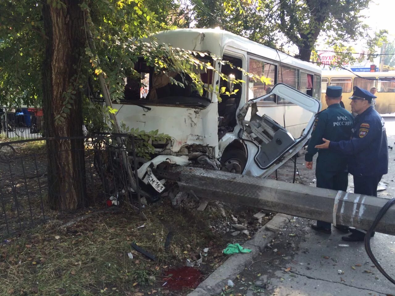 Что творится в таганроге. Авария автобуса в Таганроге. Происшествие возле Таганрога.