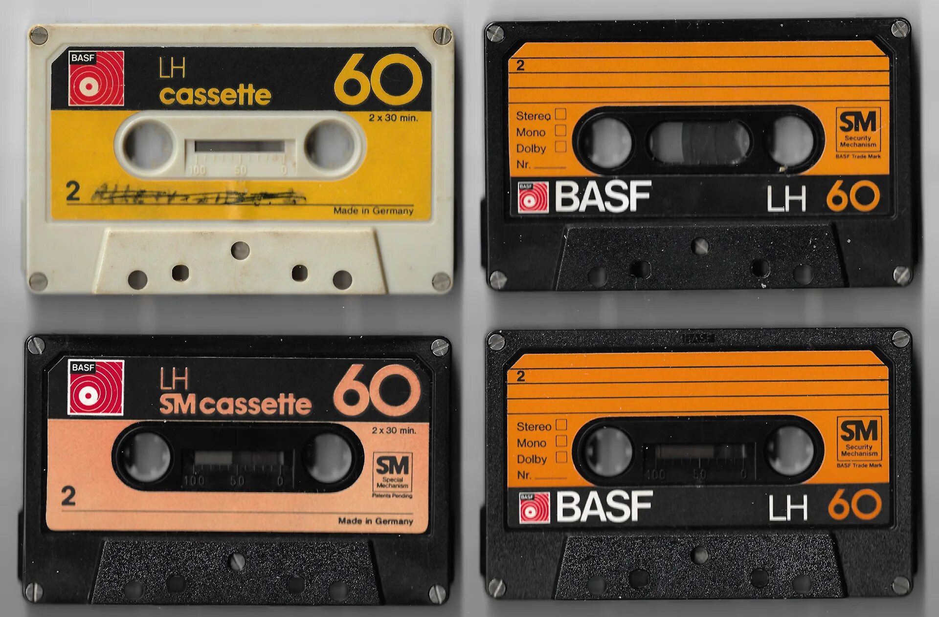 Покажи кассеты. Магнитофонная кассета BASF. Советские компакт кассеты BASF. BASF кассеты магнитофона БАСФ. Аудиокассета BASF 180 min.