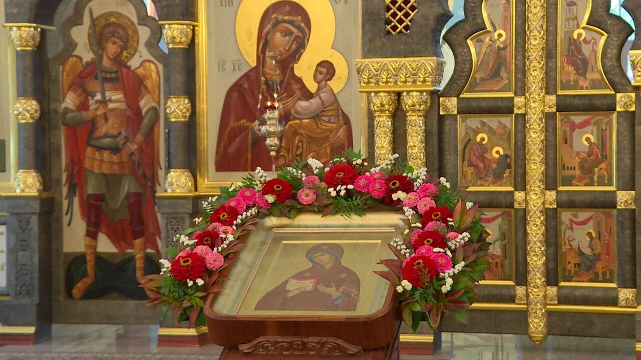 Калужская икона божией матери. Калужская икона божией матери. Калужская икона бм. Калужская икона божией матери. Калужская божья матерь в калуге.