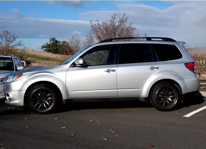 Диски форестер sh. Subaru Forester 2008 r18. Субару Форестер 3 r18. Subaru Forester sh диски. Subaru Forester sh r18.