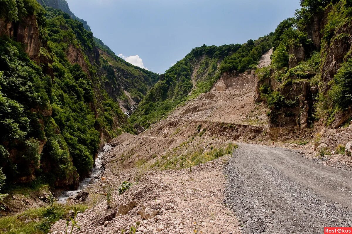 Владикавказ горы кобань. Кобань северная осетия. Село верхний згид северная осетия. Кобанское ущелье северной осетии достопримечательности. Лескен северная осетия.