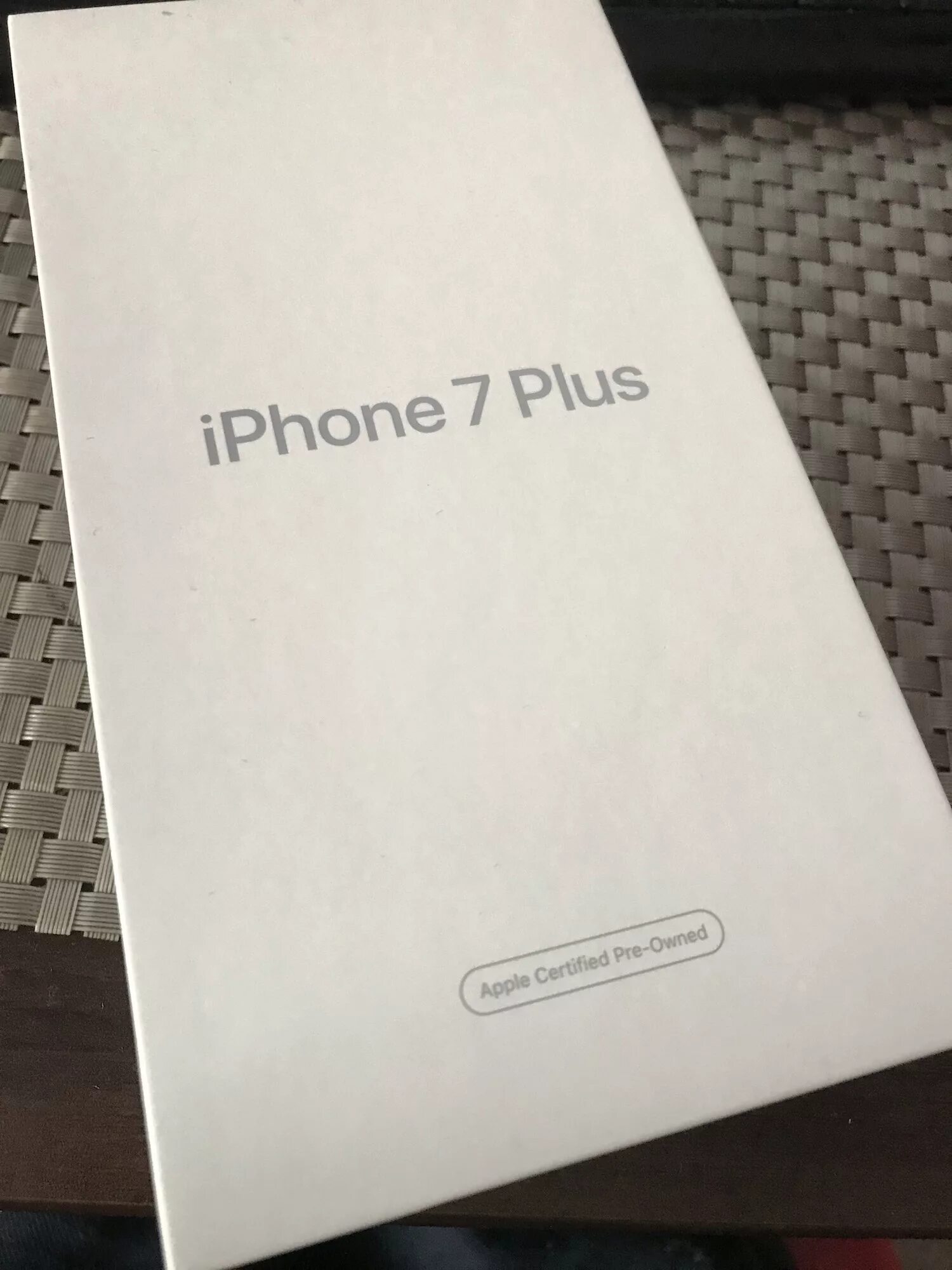 Iphone Plus восстановленный. Iphone 7 коробка восстановленного. Iphone 7 Plus восстановленный. Коробка восстановленного iphone 8. Коробка восстановленного айфона