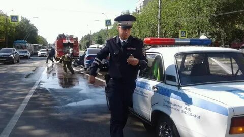 Водитель на месте дорожно транспортного происшествия