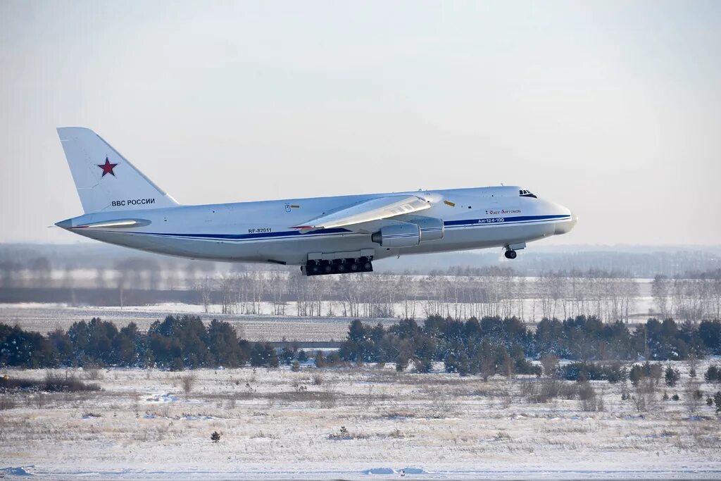 Первый полет ан 124 собранный в ульяновске