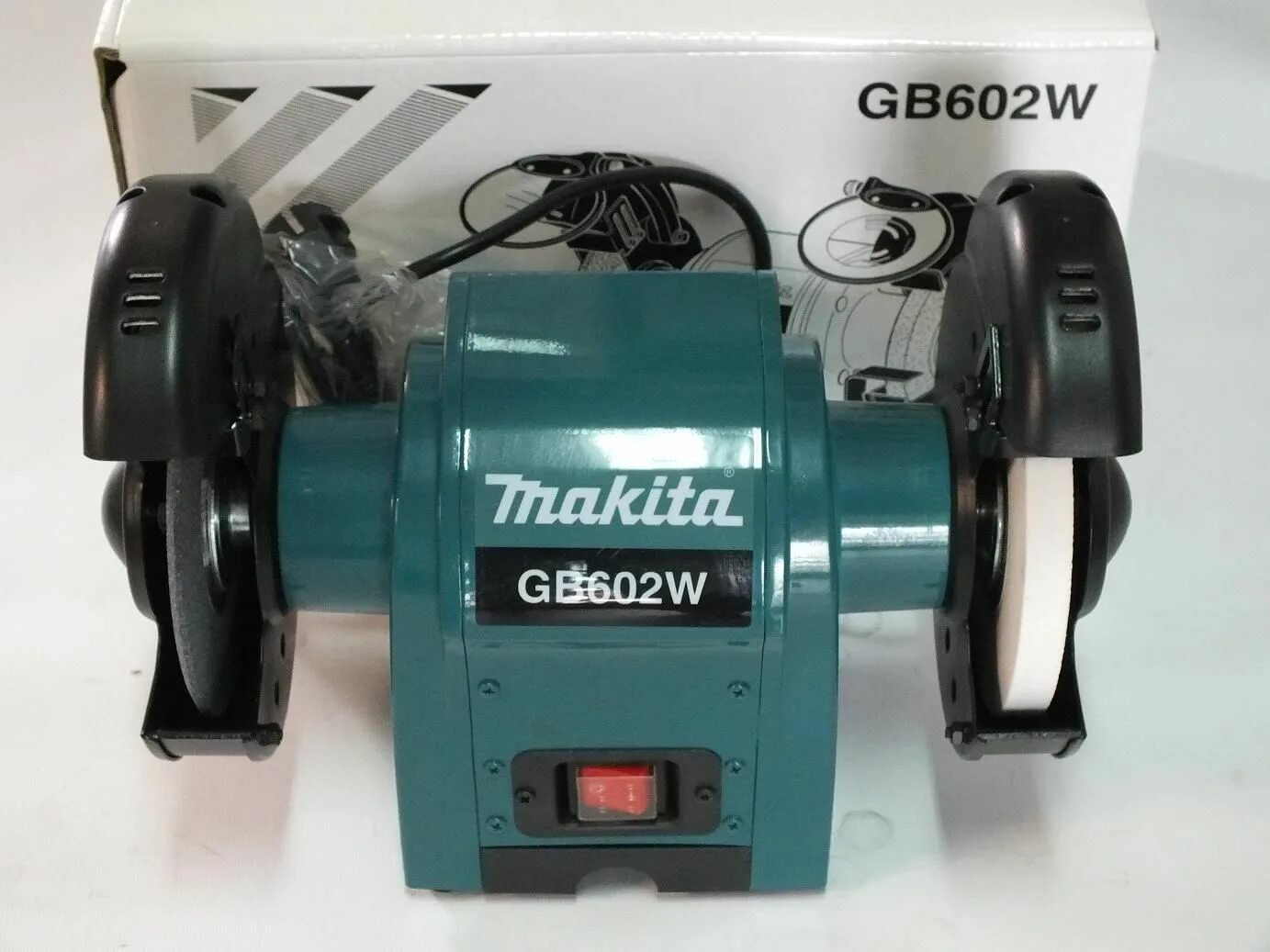 Наждак на озоне. Электроточило makita gb 602. наждак настольный электрический макита 602. makita наждак заточной станок наждак gb 602. станок точильный makita gb602w (150 мм).
