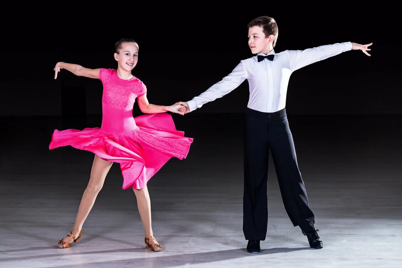сергей рожков бальные танцы. спортивные бальные танцы. танцы детей в парах. спортивные танцы. танцы детей в парах.