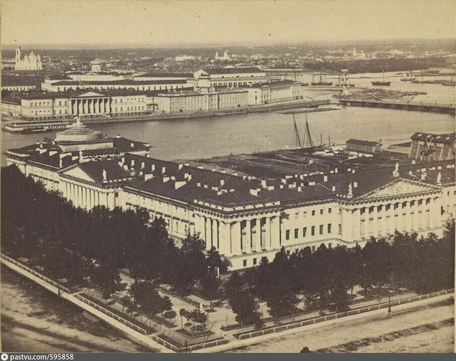 Адмиралтейский департамент 19 век. Старое адмиралтейство санкт-петербург. Питер в 1875 году. Санкт петербург 1860. Петербург 1865 год.