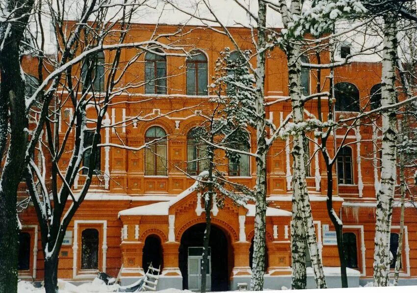 поликлиника братьев бахрушиных в сокольниках. клиническая больница имени бахрушина. стромынка д. поликлиника братьев бахрушиных в сокольниках. больница 33 в сокольниках.