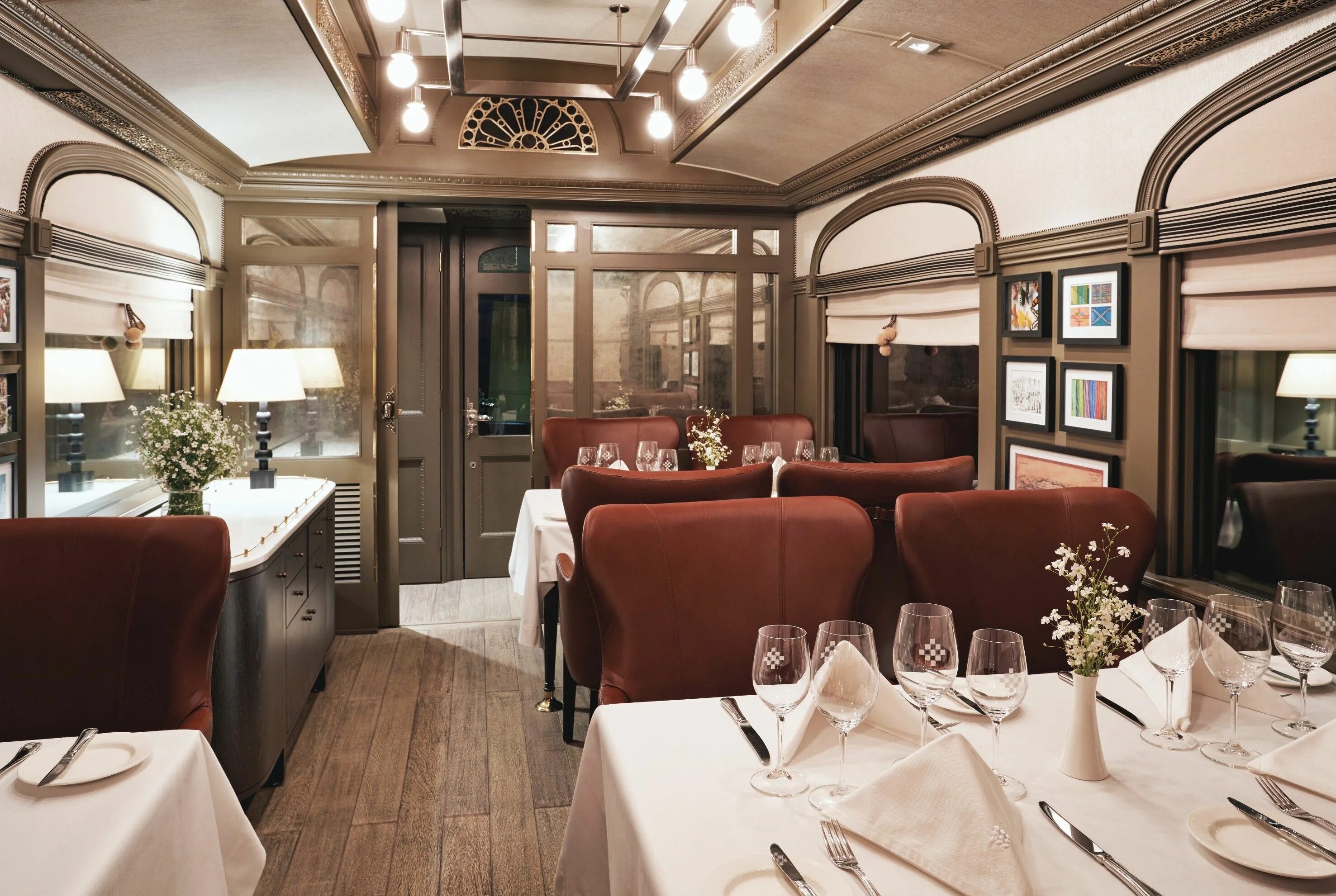 Dining car. Belmond Andean Explorer. Belmond Andean Explorer (Перу). Andean Explorer поезд. Поезд Belmond.