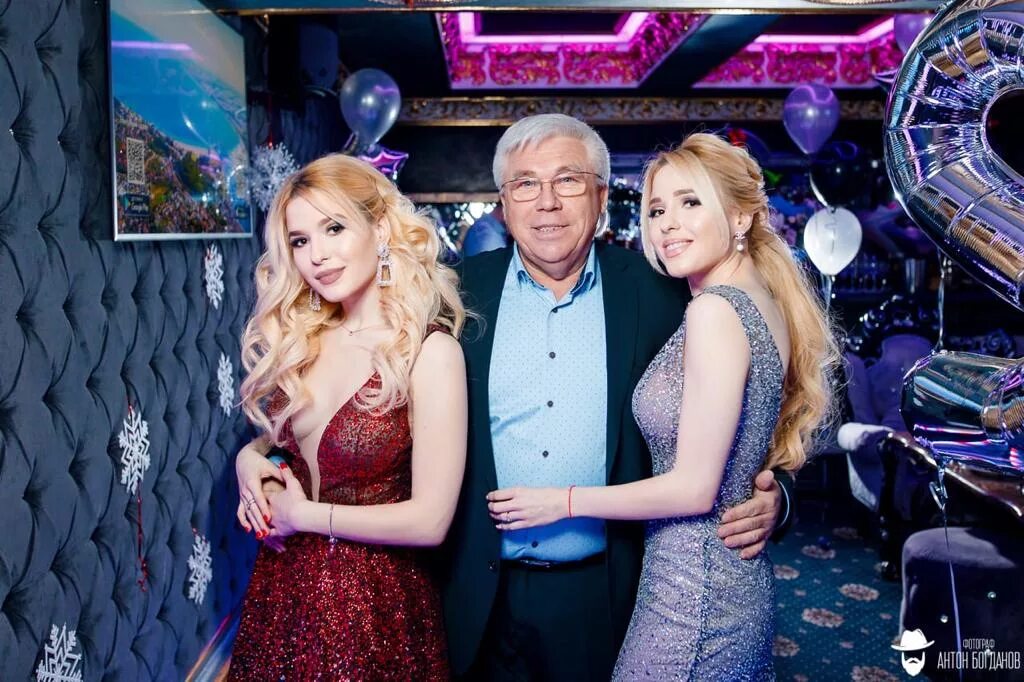 Толмачевы сегодня. Сестры толмачевы курск. сестры толмачевы сейчас. сестры толмачевы 2025. сестры толмачевы сейчас 2025.