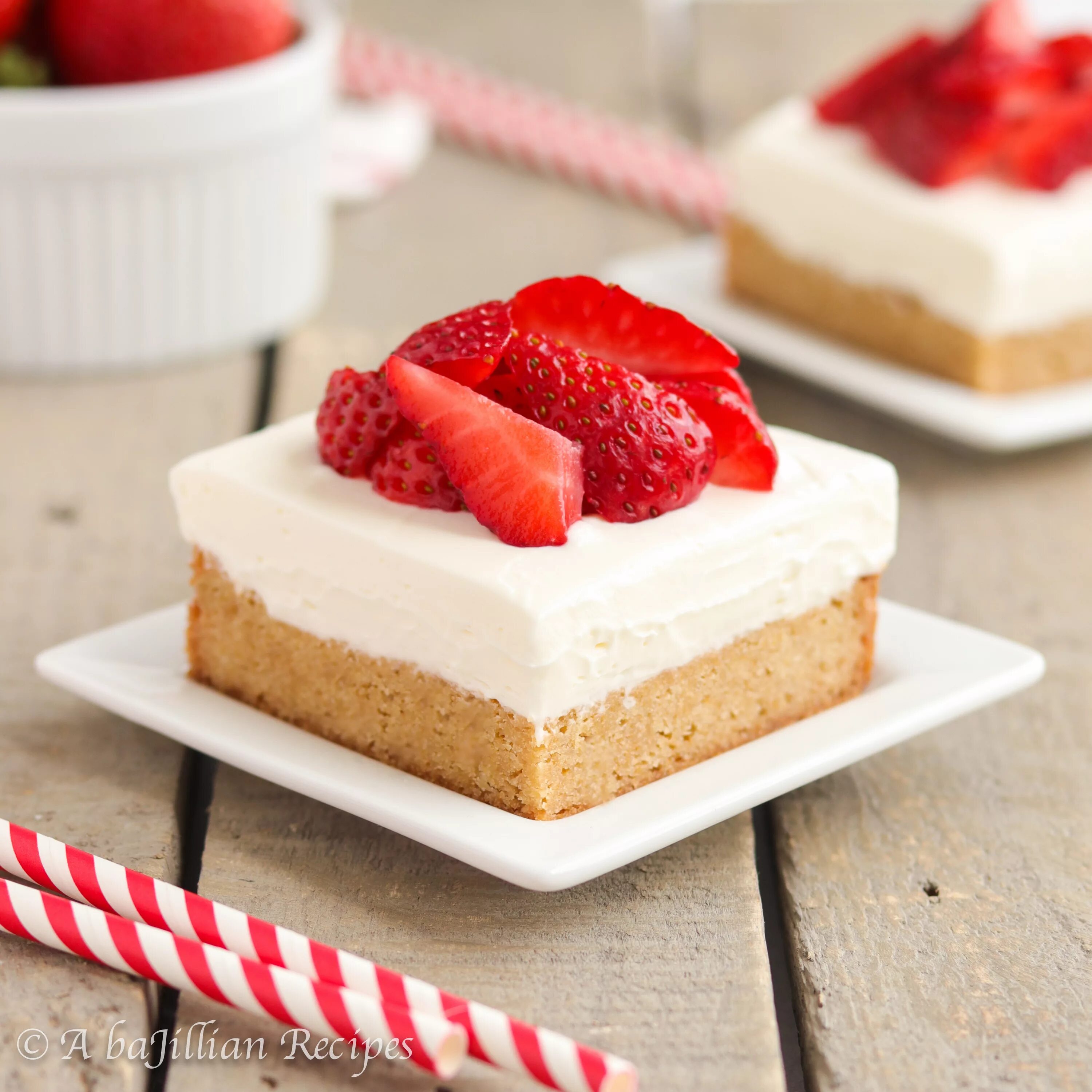 Зе кейк. Strawberry shortcake cake. бисквит кейк бар клубника. топпинг для cake. strawberry shortcake recipe.