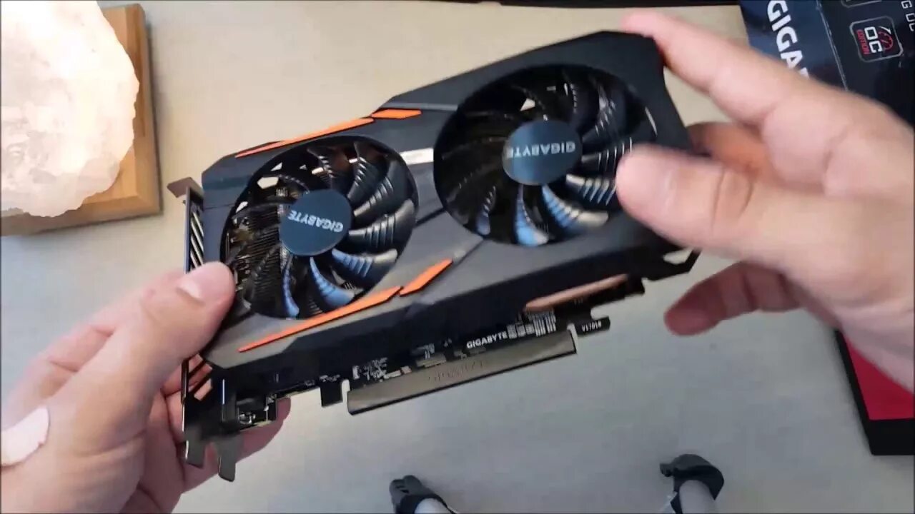 Rx 560 gaming. Видеокарта Gigabyte RX 560 4gb.. ASUS Radeon RX 560 4gb. Видеокарта ASUS rx560 2gb. AMD Radeon RX 560 4 GB Sapphire.