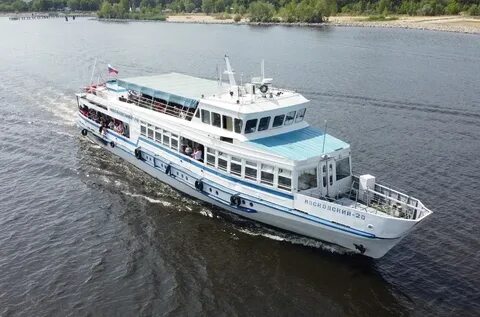 Экскурсия на теплоходе ульяновск