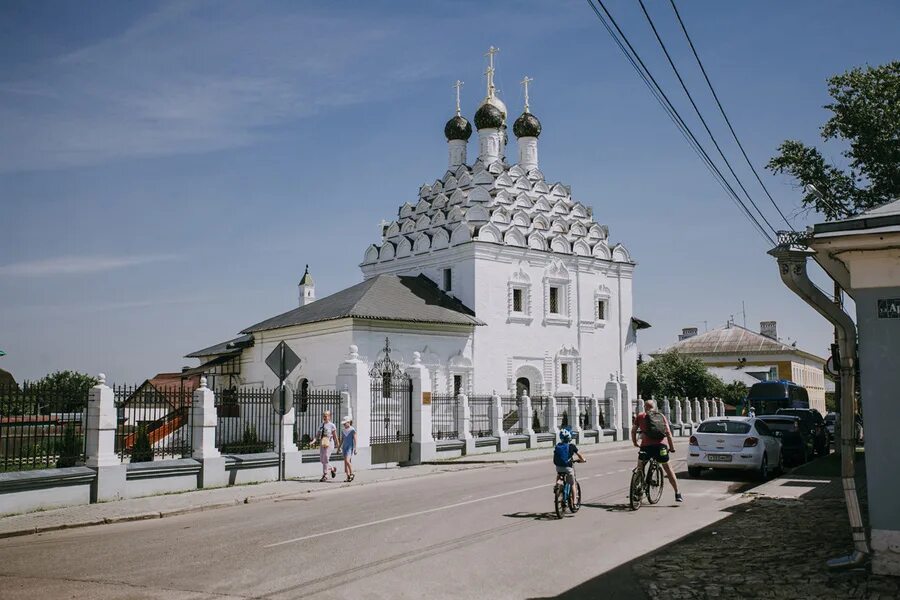 Изменения на посаде. Храм Николы на Посаде Коломна. Никола на Посаде Коломна. Церкви Коломна старый город. Монастырь староверов в Коломне.