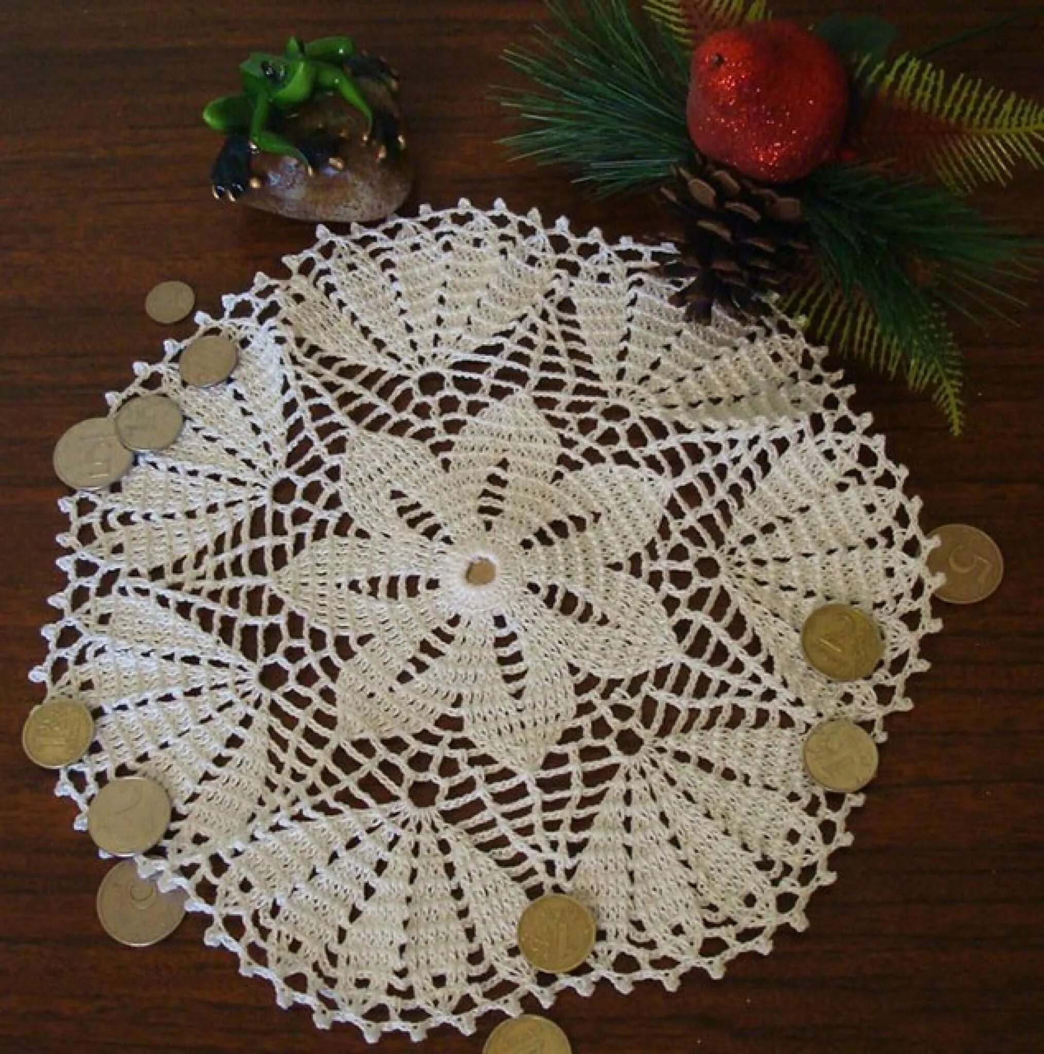 денежная салфетка крючком. вязаная денежная салфетка. денежная салфетка крючком. одри студио вязание крючком салфетки денежная. денежная салфетка крючком.