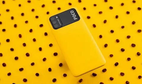 Poco желтый смартфон