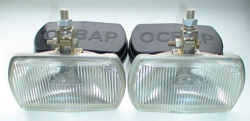 3743-01. Фара противотуманная камаз 24в. Фара противотуманная камаз 6520. Фара противотуманная камаз евро 3. Фара противотуманная камаз 65115 рестайлинг.