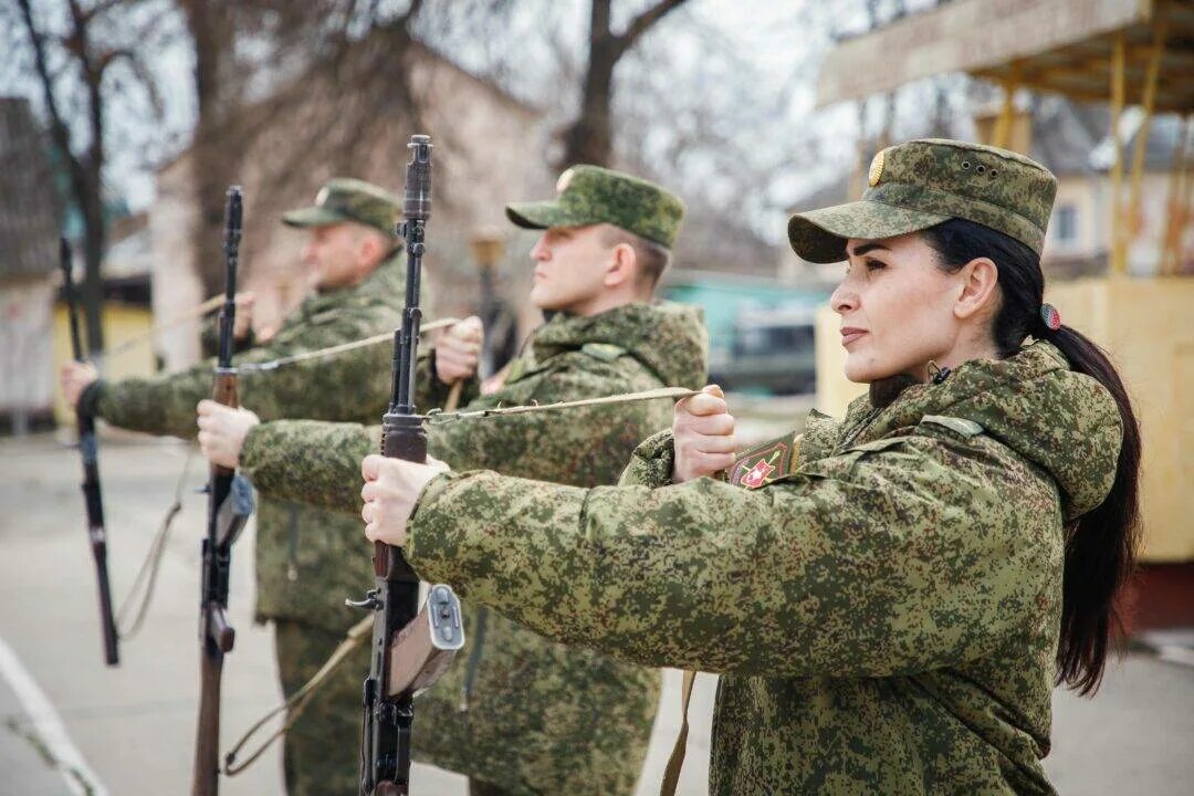 Военный сайт сила россии. Военная подготовка. Военная физическая подготовка. Физическая подготовка военнослужащих. Военная подготовка солдат.