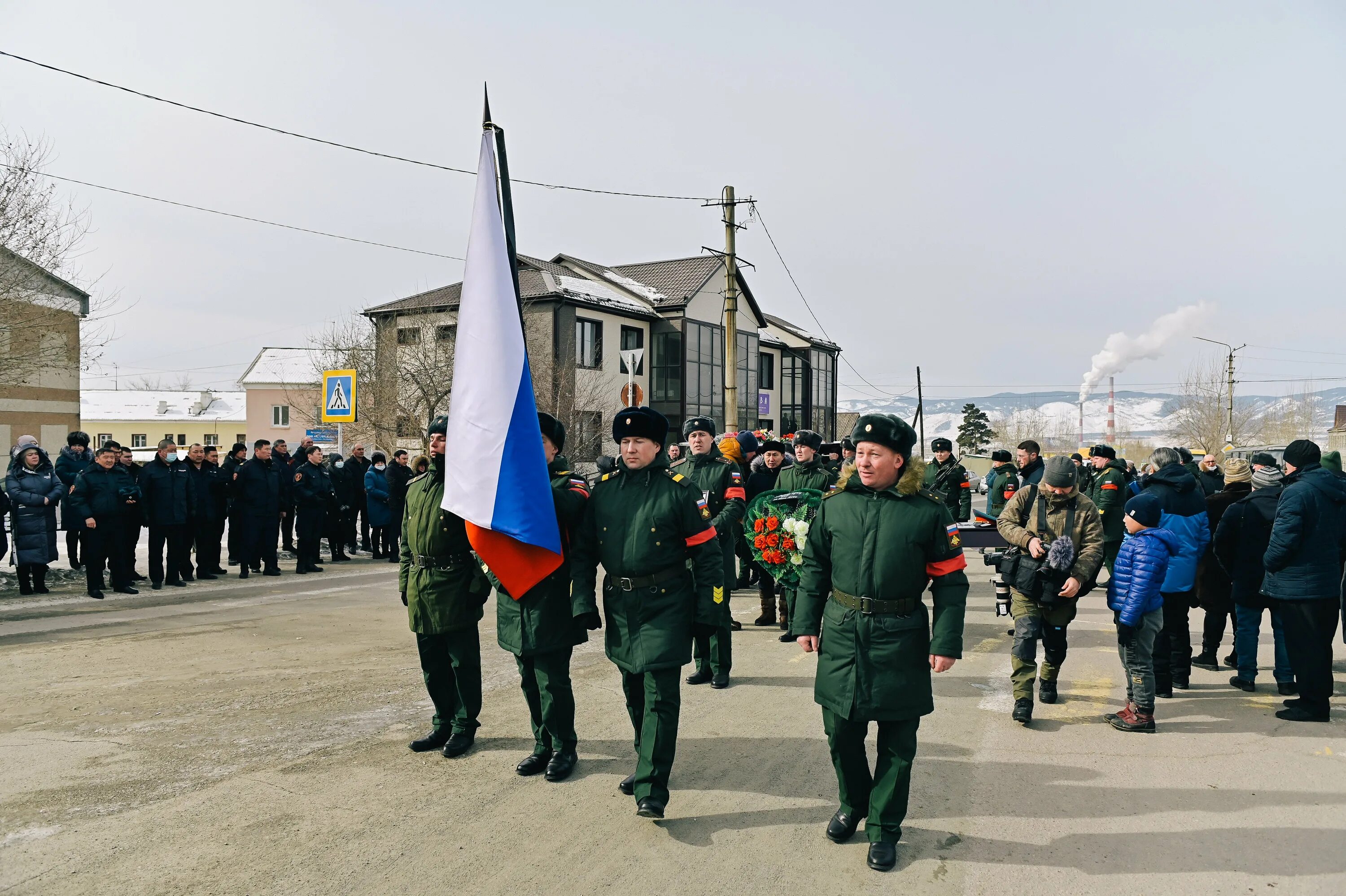 Последние новости в улан. Прощание с солдатами в Улан-Удэ. Офицеры служба в Гусиноозерске. Мобилизация в Бурятии.