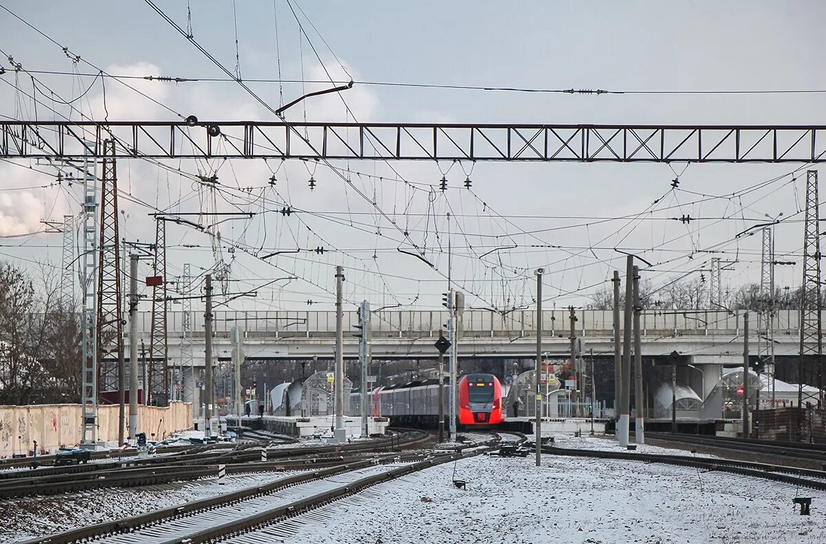 Крюково химки станции. Электричка мтппк. Электричка поваровка крюково. Электричка поваровка крюково. Эт2м в волгограде.