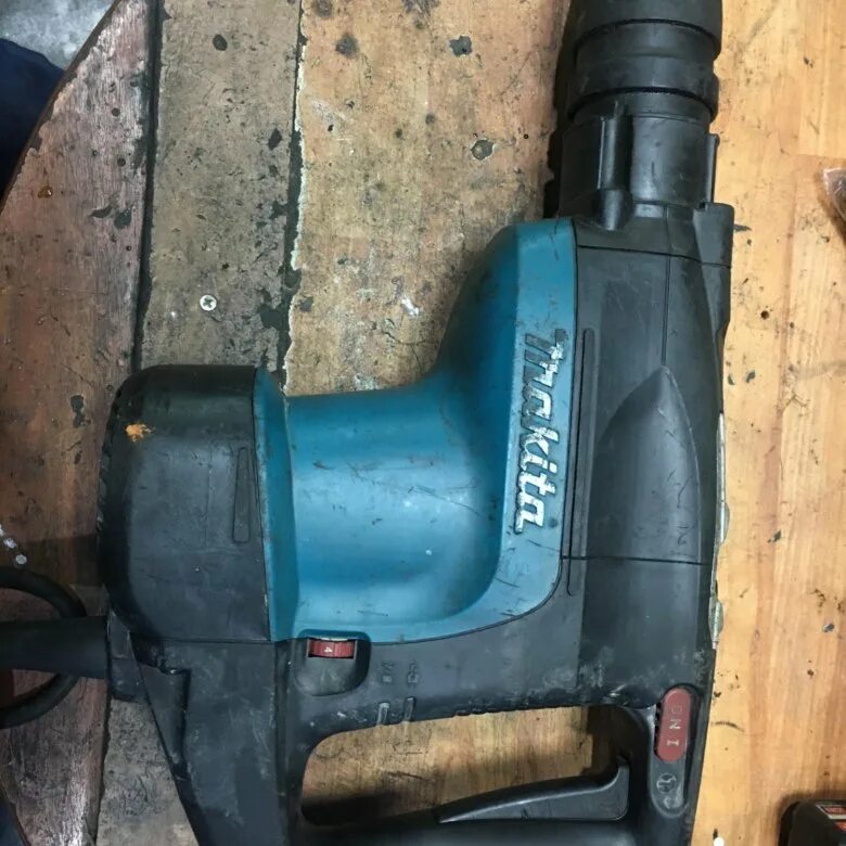 Makita hr4001c. Makita hr4001. перфоратор макита 4001с. комплект сальников для перфоратора makita hr 4001c. перфоратор макита hr4001c цена.