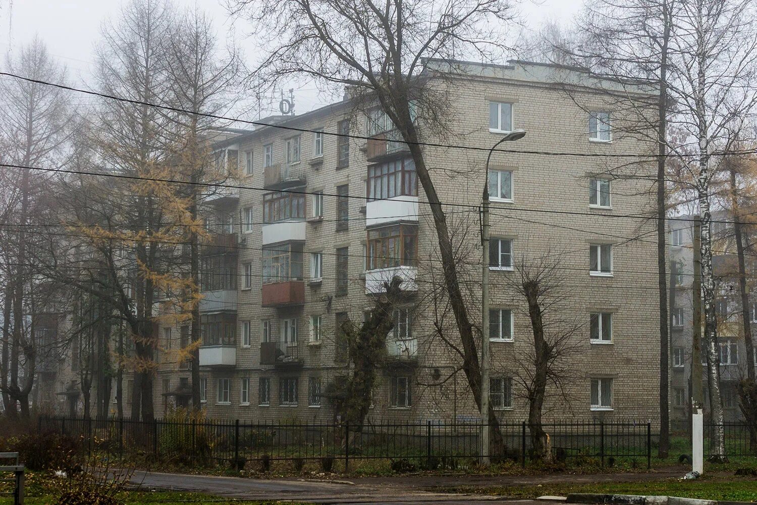 Тверь петербургское. Петербургское шоссе Тверь 74. Петербургское шоссе 116 Тверь. Петербургское шоссе 51 Тверь. Петербургское шоссе 61 Тверь.