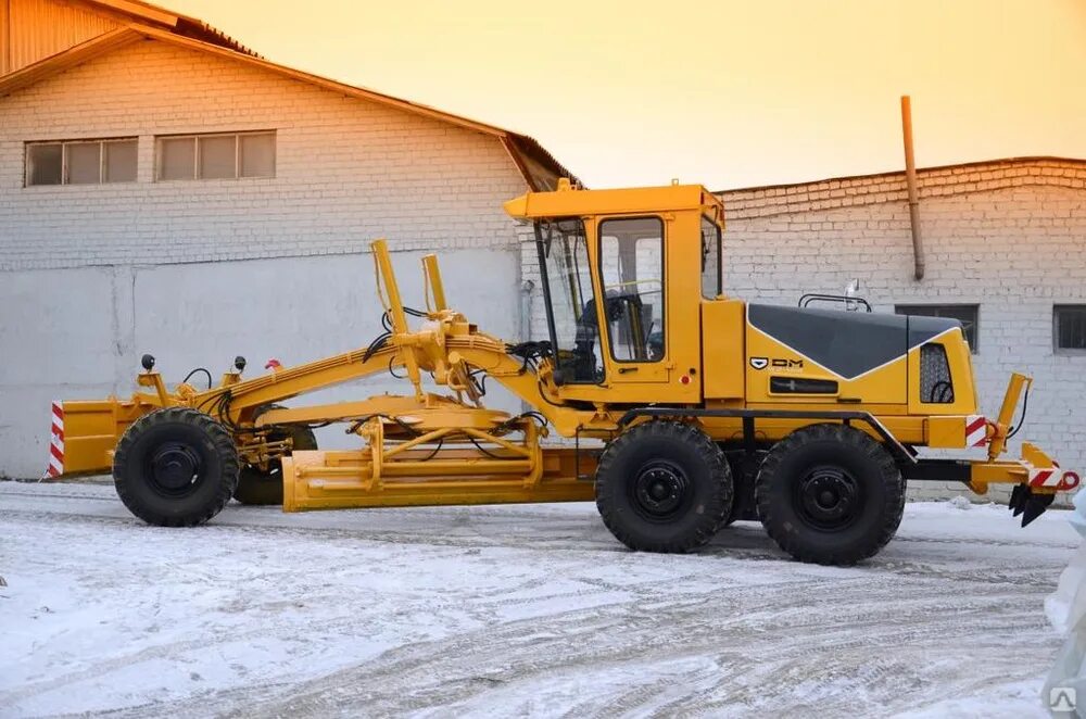 Автогрейдер Дормаш ДЗ-122б. Грейдер ДЗ 122. Автогрейдер ДЗ-122 А-1. ДЗ 122 Дормаш.