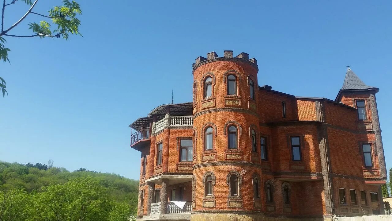 Гостиница старый замок кисловодск. Кисловодск отель старый замок сайт. Старый замок ул. Отель старый замок кисловодск. Замок кисловодск гостиница.