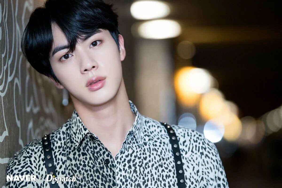 Джин втс. Jin BTS. Kim Seok Jin BTS.