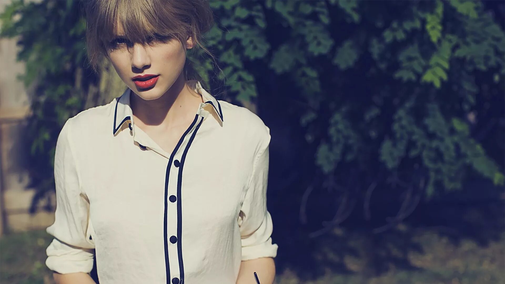 Тейлор Свифт. Swift Taylor "Red". Тейлор Свифт i knew you were Trouble. Taylor Swift Red Photoshoot. Тейлор свифт trouble