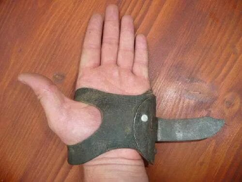 Сербосек нож. Сербосек нож. Хорватское оружие сербосек. Сербосек нож. Хорватское оружие сербосек.