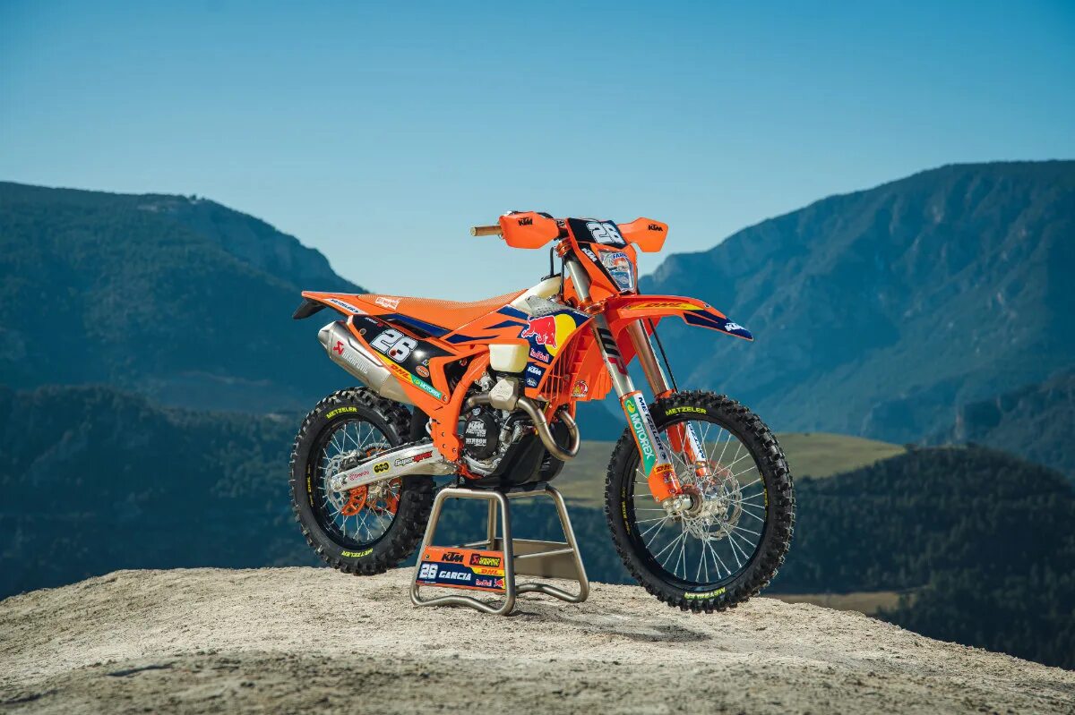 Ktm 250 2024. Ktm 250 2024. Ктм ехс 300 2024. Ktm sx 85 2023. Ктм 300 exc 2024.