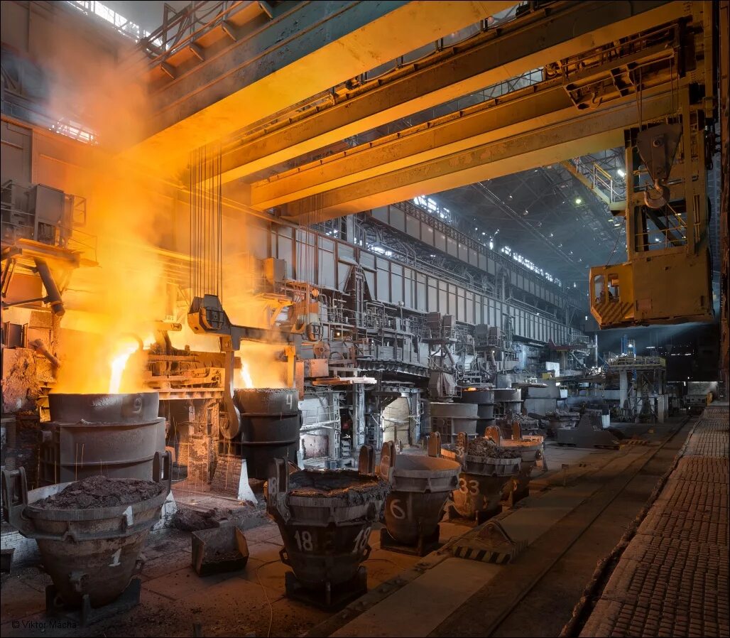 Топливная база черной металлургии. Литейный цех ЗСМК Новокузнецк. Прокатный стан Самарский металлургический завод. Нижнетагильский металлургический комбинат НТМК Литейный цех. Металлургический завод Чусовой 2022.