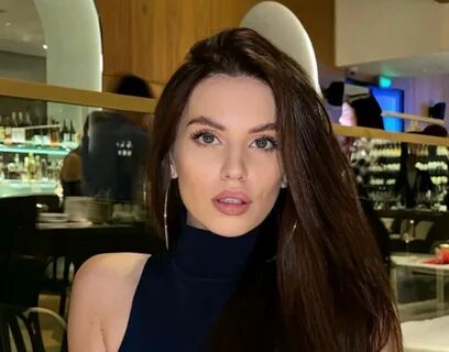 Артемова женя