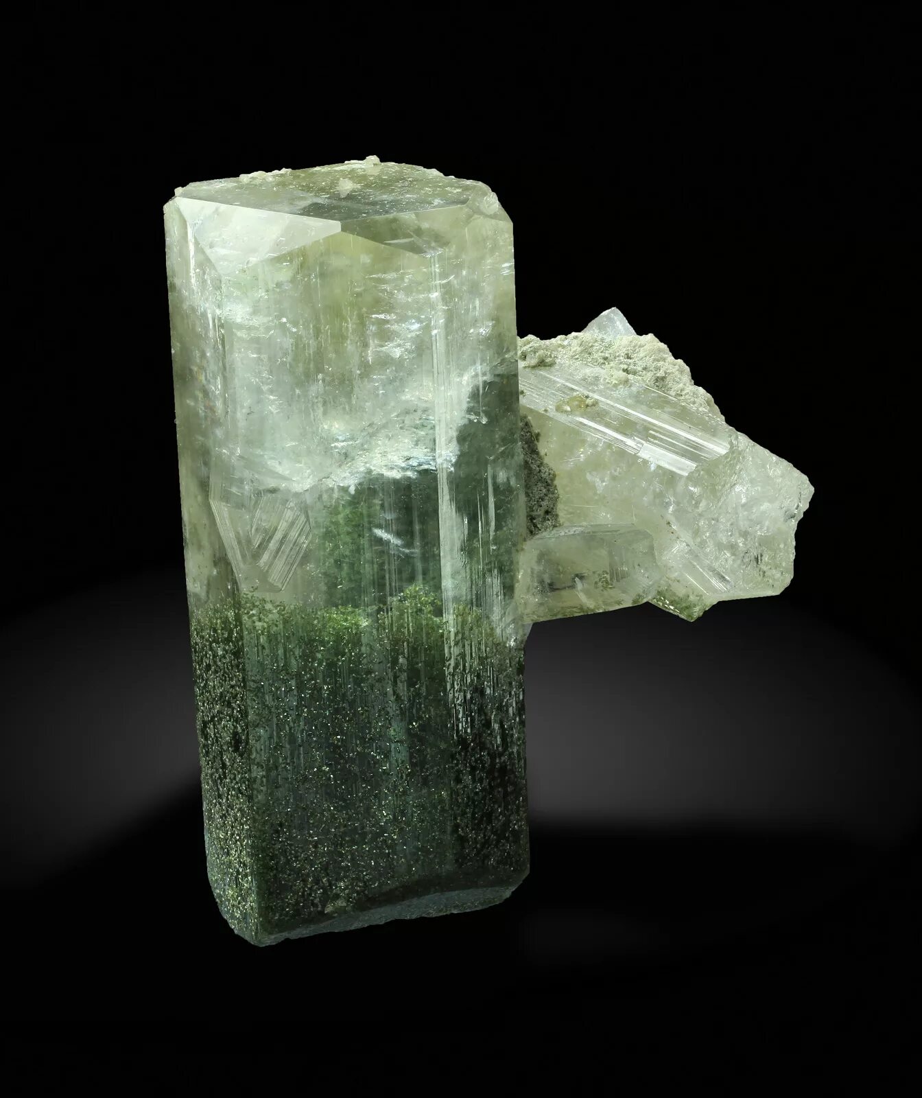 сидерит минерал. огнеупорный минерал 6. магнезит аморфный. огнеупорный минерал 6. диатомит минерал.