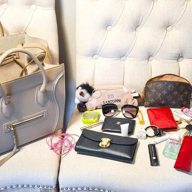 My bag please. Что в моей сумке. соен my bag. что в моей сумке фото. whats in my bag.